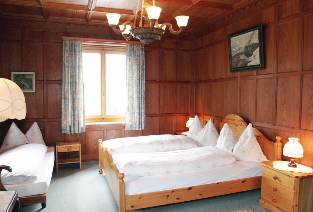 Hotel Cresta Flims Habitación foto
