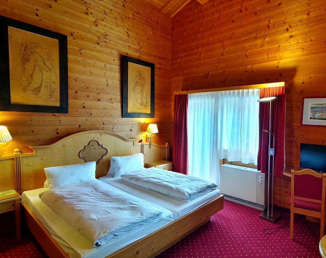 Hotel Cresta Flims Exterior foto